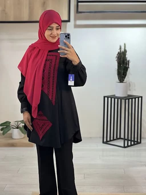 تونیک نگین — تصویر ۲