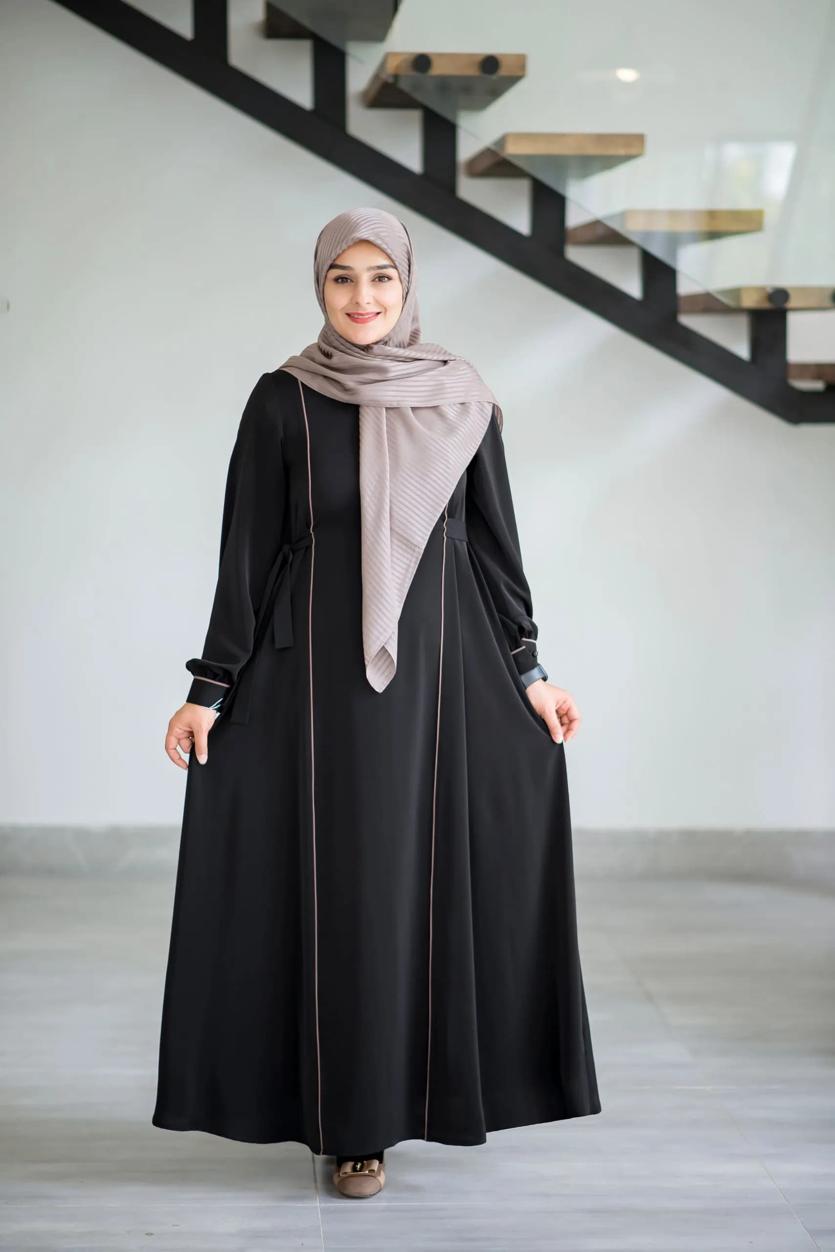 مانتوعبایی گیسو بیسیک