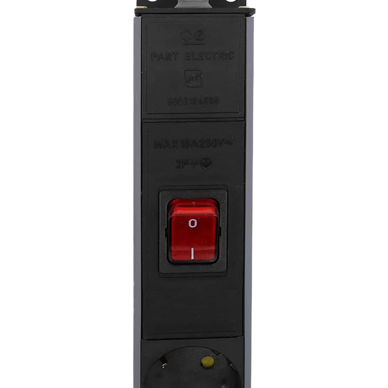 پاور ماژول شش خانه رک مونت کلید دار پارت الکتریک مدل Azin 2253 ارت دار کابل 1.8 متر — تصویر ۸