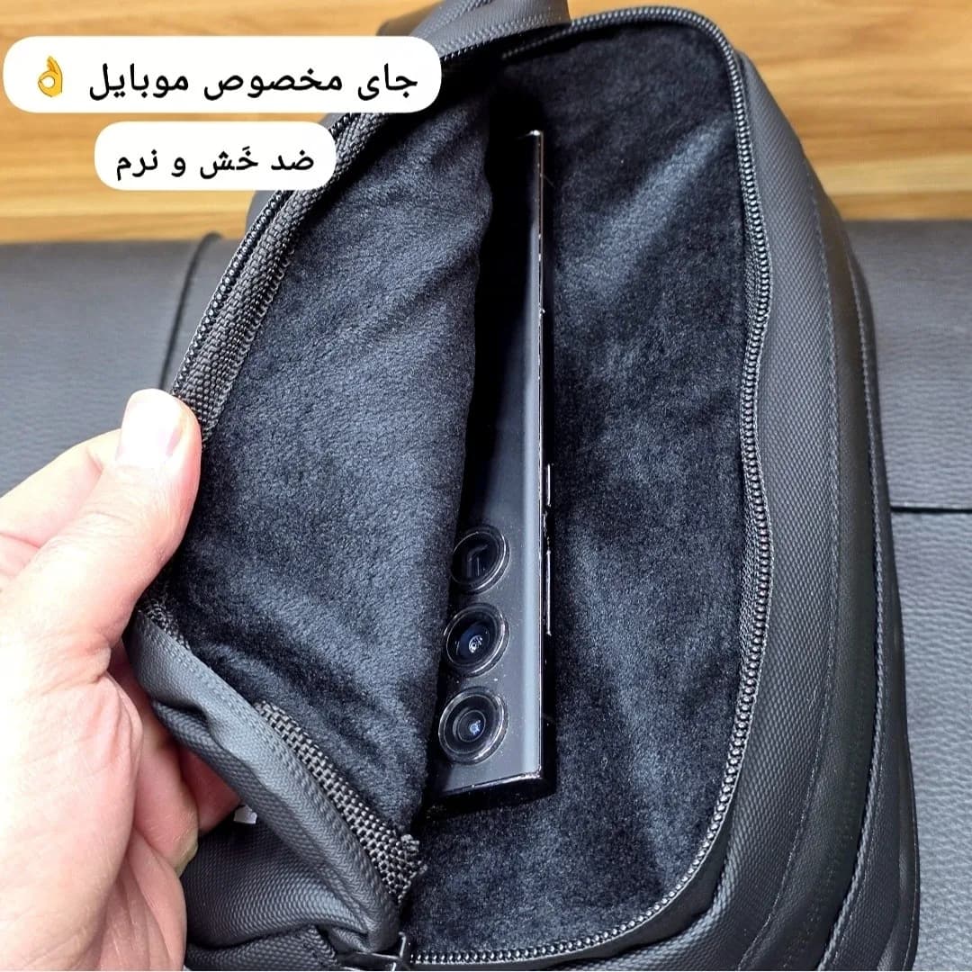 کیف دستی مردانه ضد آب گرین لاین جنس اسکین سیلیکونی ابعاد 13 در 23 سانتی متر — تصویر ۶