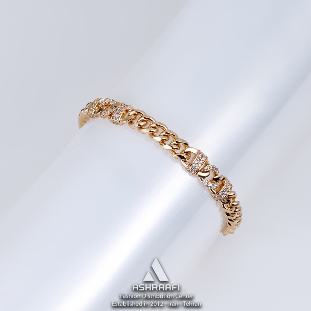 دستبند زنانه کارتیه Cartier Bracelet GW02 — تصویر ۲