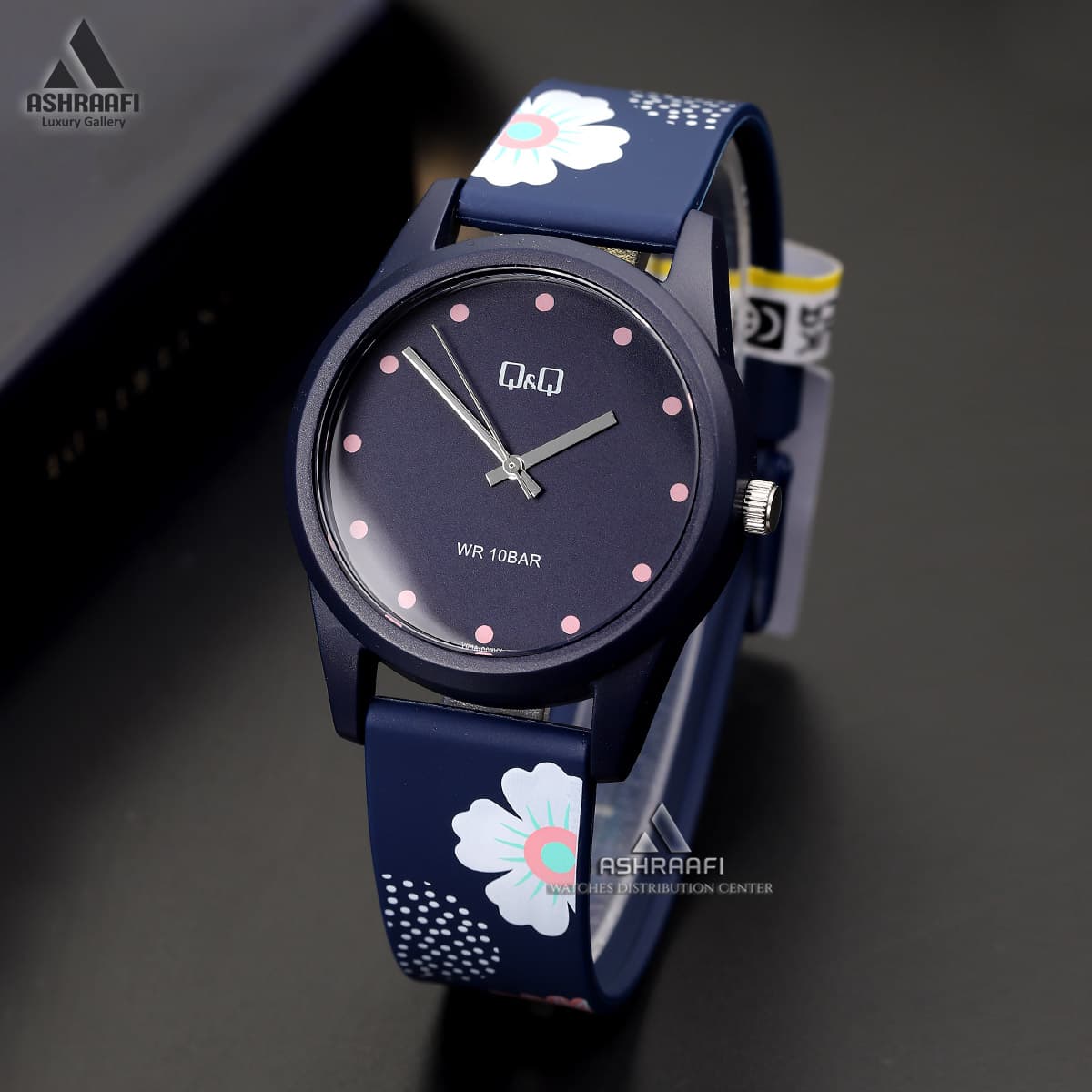 ساعت سرمه‌ای کیو اند کیو Q&Q V08A-003VY — تصویر ۲