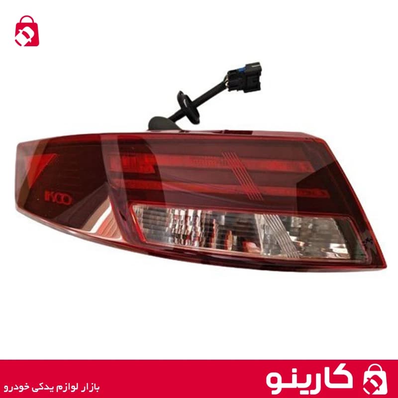 چراغ خطر عقب تارا سال روی گلگیر بدنه چپ