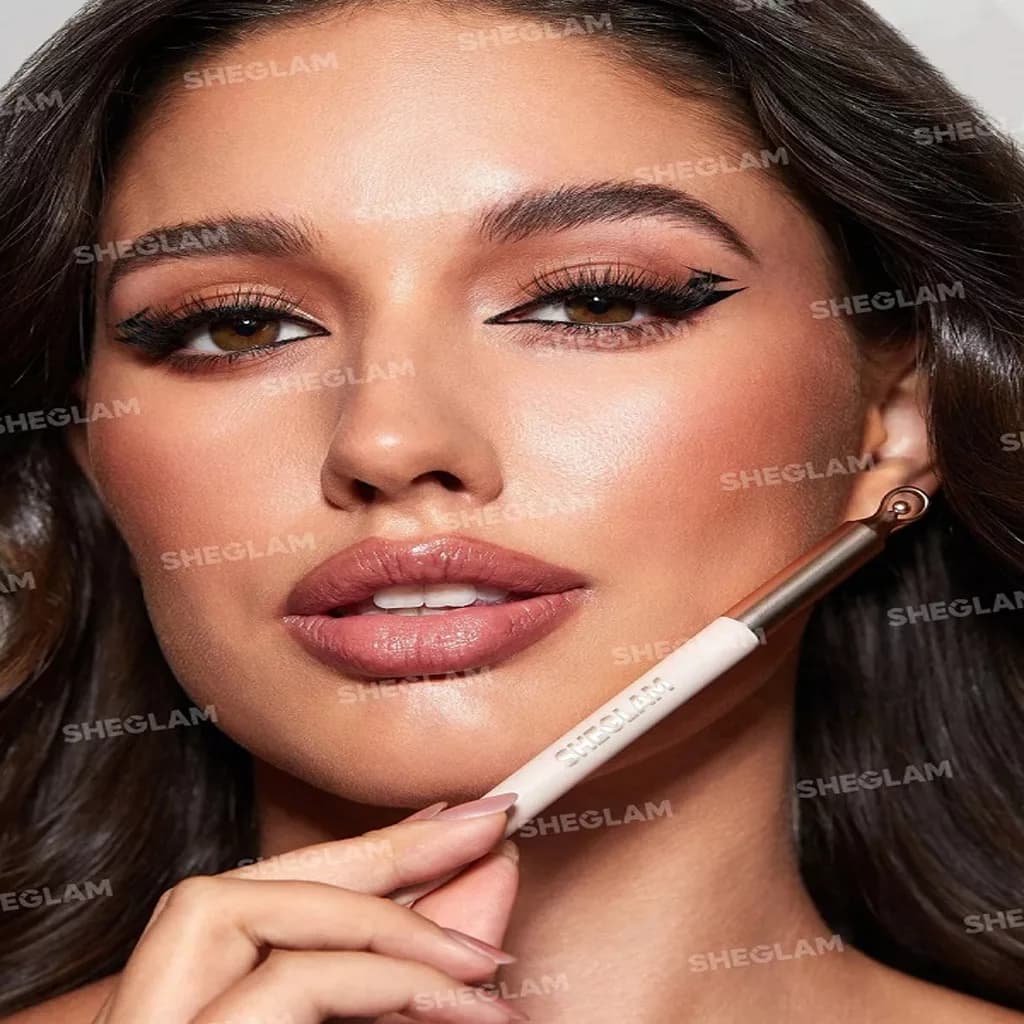 خط چشم شیگلم مدل SO RICH – SHEGLAM So Rich Eyeliner — تصویر ۴