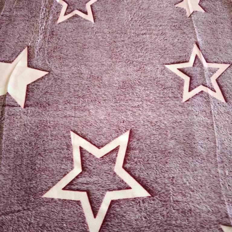 پتو مسافرتی یک نفره شب نما طرح ستاره‌ای FLANNEL — تصویر ۳