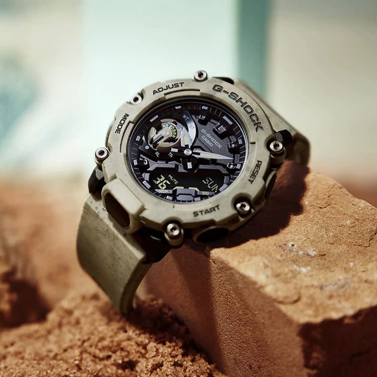 ساعت مچی کاسیو جی‌شاک مدل GA-2200SL-5ADR — تصویر ۲