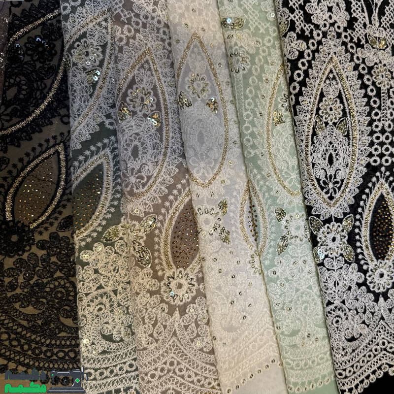 حریر حاشیه دار زمینه قهوه ای — تصویر ۶