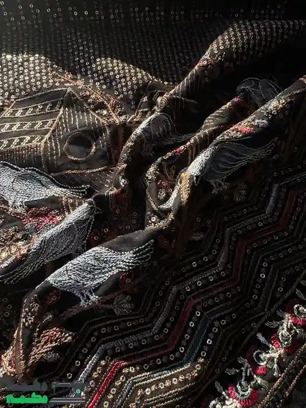 پارچه لینن سوزن دوزی طرح پرنده مشکی — تصویر ۵