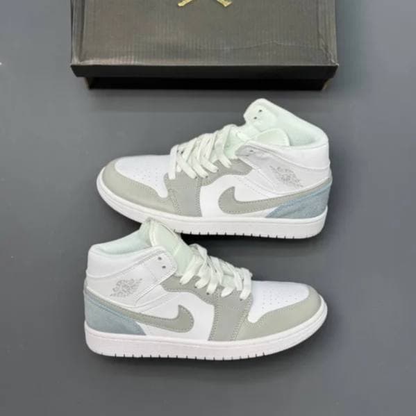 کفش نایک ایر جردن وان پاریس ساقدار Jordan 1 High Paris