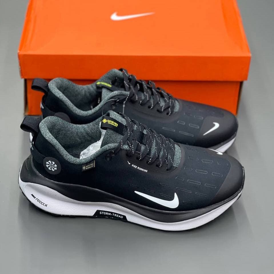 کفش نایک اینفینیتی ران ۴ گورتکس مشکی سفید Nike Infinity Run 4 Gore-Tex Black White — تصویر ۲
