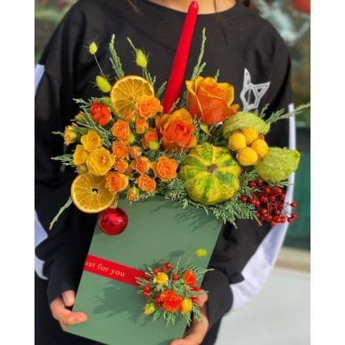 سبد گل شب یلدا برای دختر عزیزم با گل‌های رز و نرگس 5042 — تصویر ۲