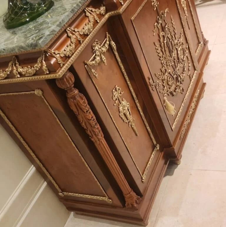 میز کنسول شیک قهوه ای برنزکوب — تصویر ۳