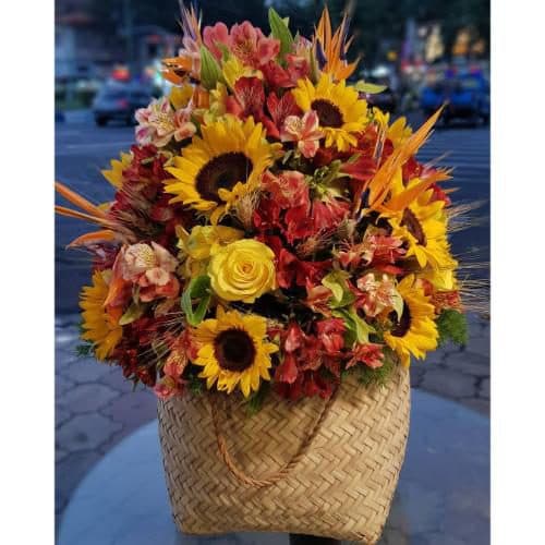سبد گل گل عروس و ژیپسوفیلا برای روز مادر 4786
