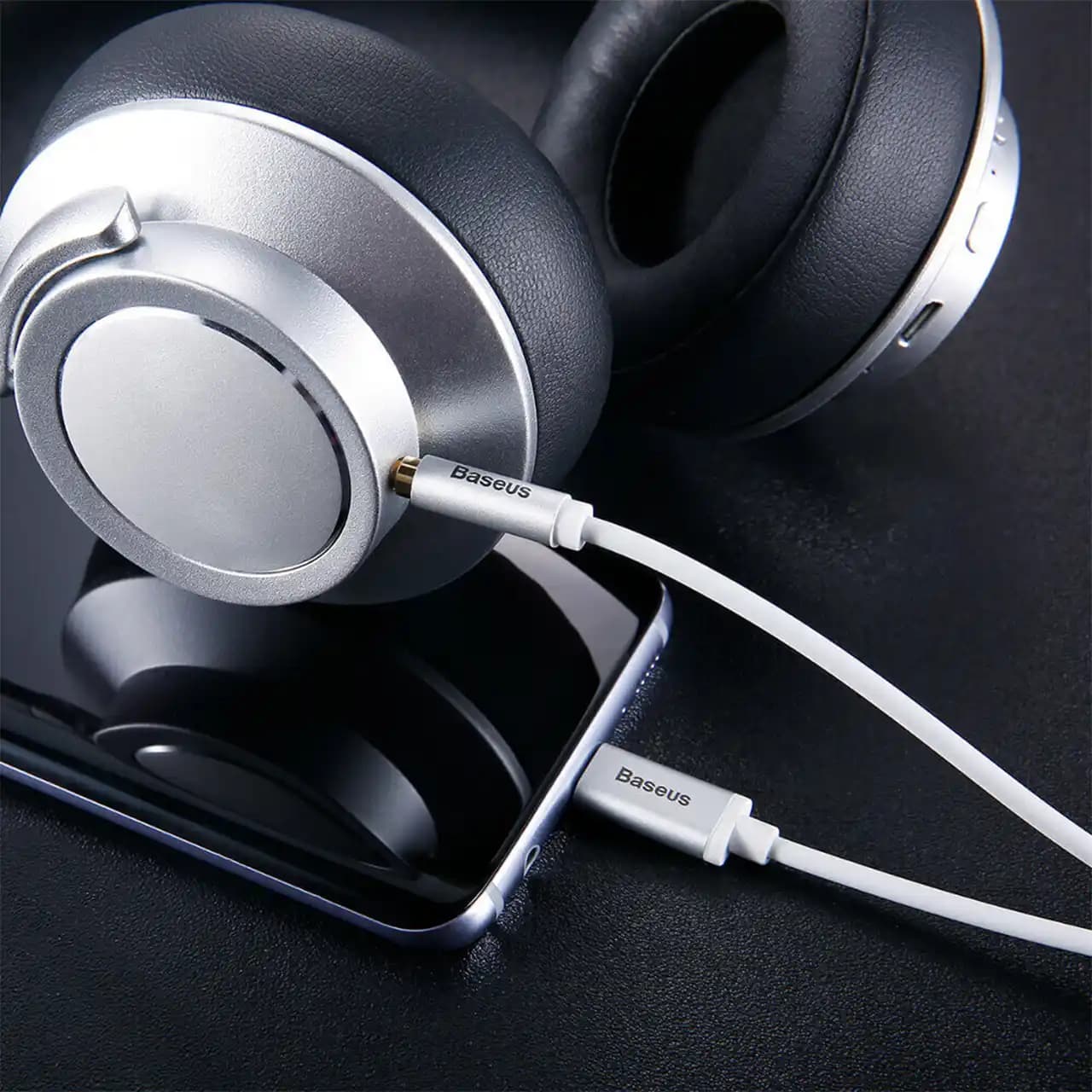 کابل تبدیل Type-c به Aux بیسوس مدل CAM01 طول 1.2 متر — تصویر ۸