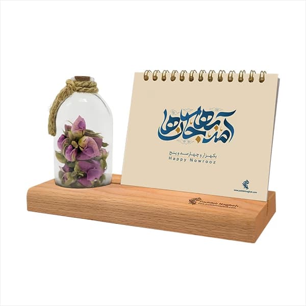تقویم رومیزی چوبی 1405 با رایحه گل سرخ — تصویر ۲