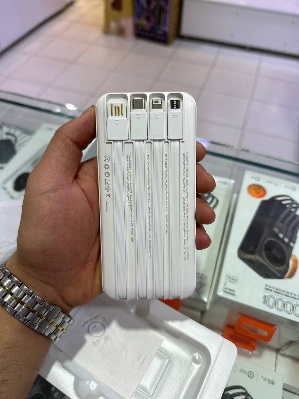 پاوربانك Gjby مدل: R51E — تصویر ۳