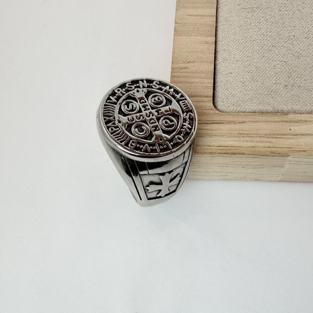 انگشتر استیل مردانه رنگ نقره ای کد ۶۴