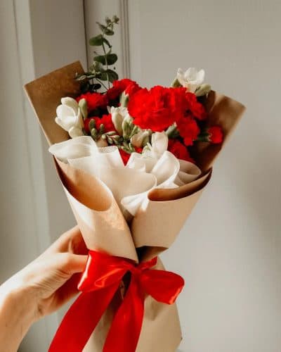 گل برای تبریک روز زن به همسر