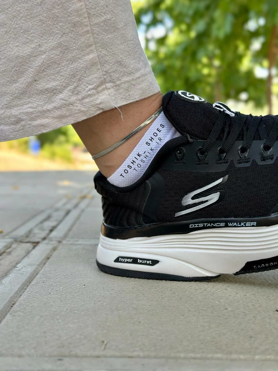 کتونی اسکیچرز DISTANCE WALKER 2023 – 4 رنگ مشکی — تصویر ۴