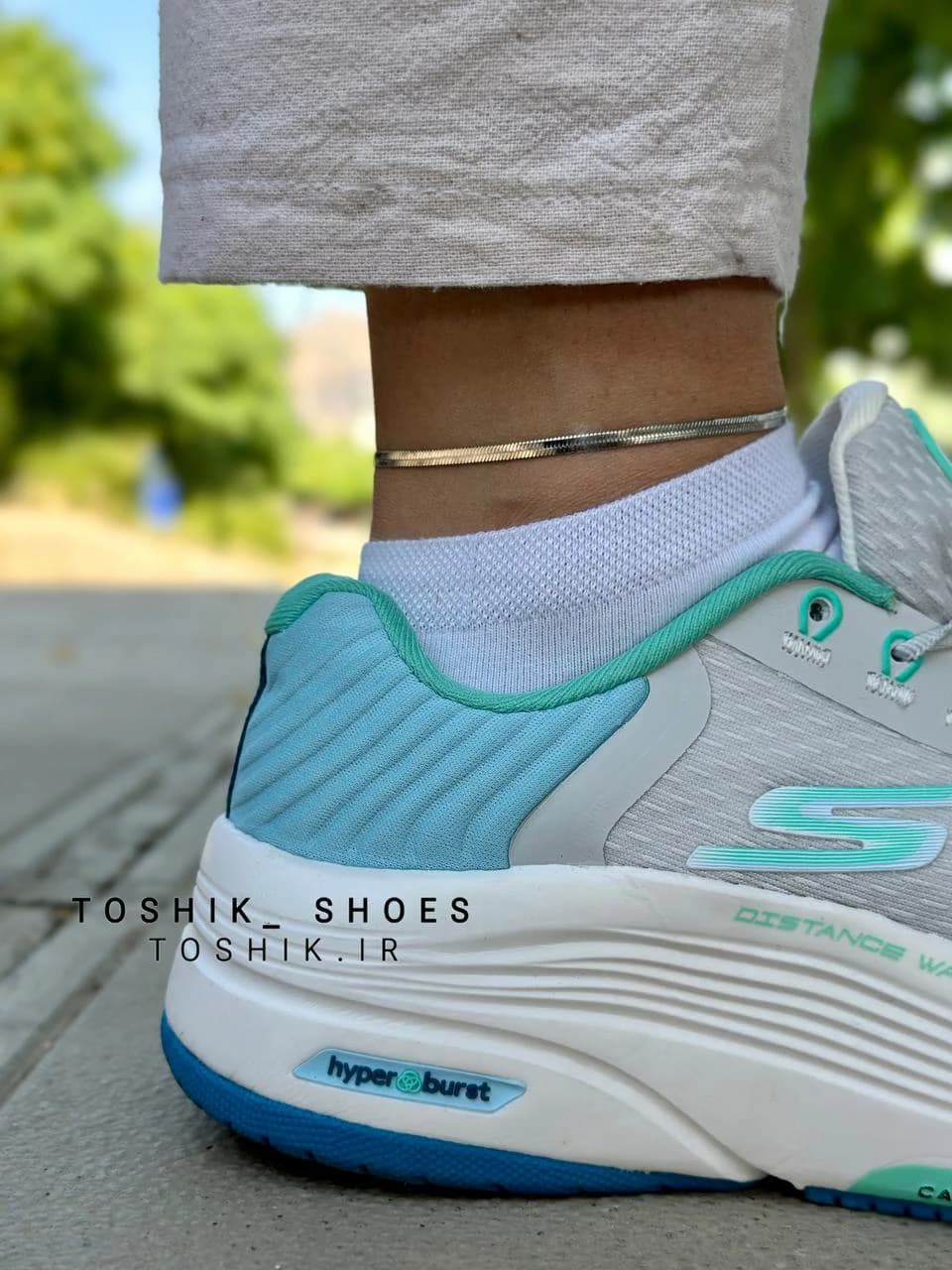 کتونی اسکیچرز DISTANCE WALKER 2023 – 4 رنگ طوسی — تصویر ۶