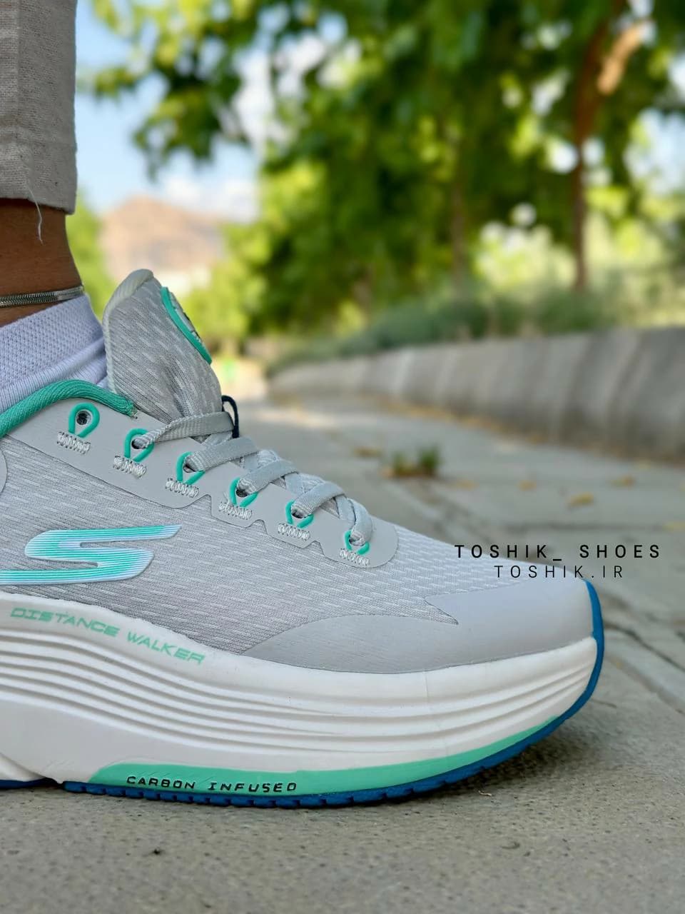 کتونی اسکیچرز DISTANCE WALKER 2023 – 4 رنگ طوسی — تصویر ۷