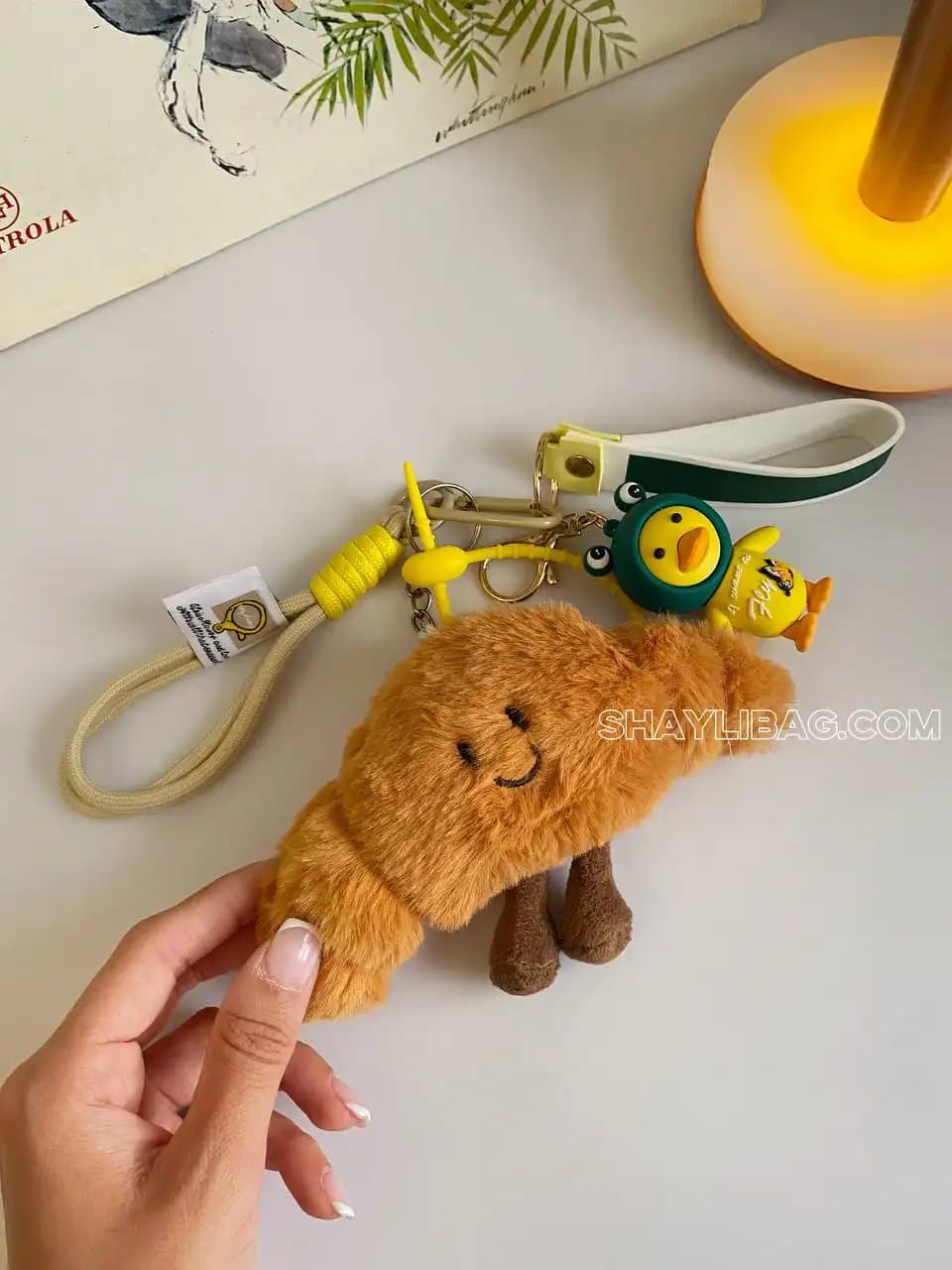 چارم بگ و جاسوییچی فانتزی مدل کروسان