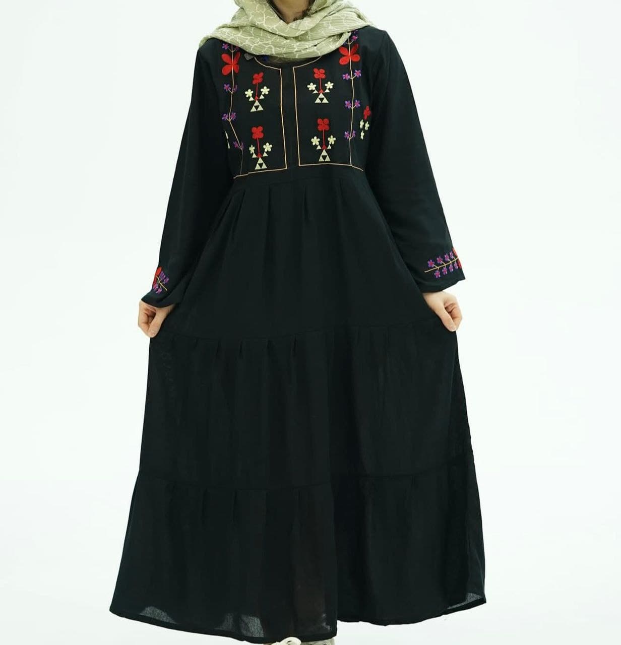 پیراهن ساحلی ماکسی نخی گلدوزی /کد2484 (تعدادمحدود) — تصویر ۳