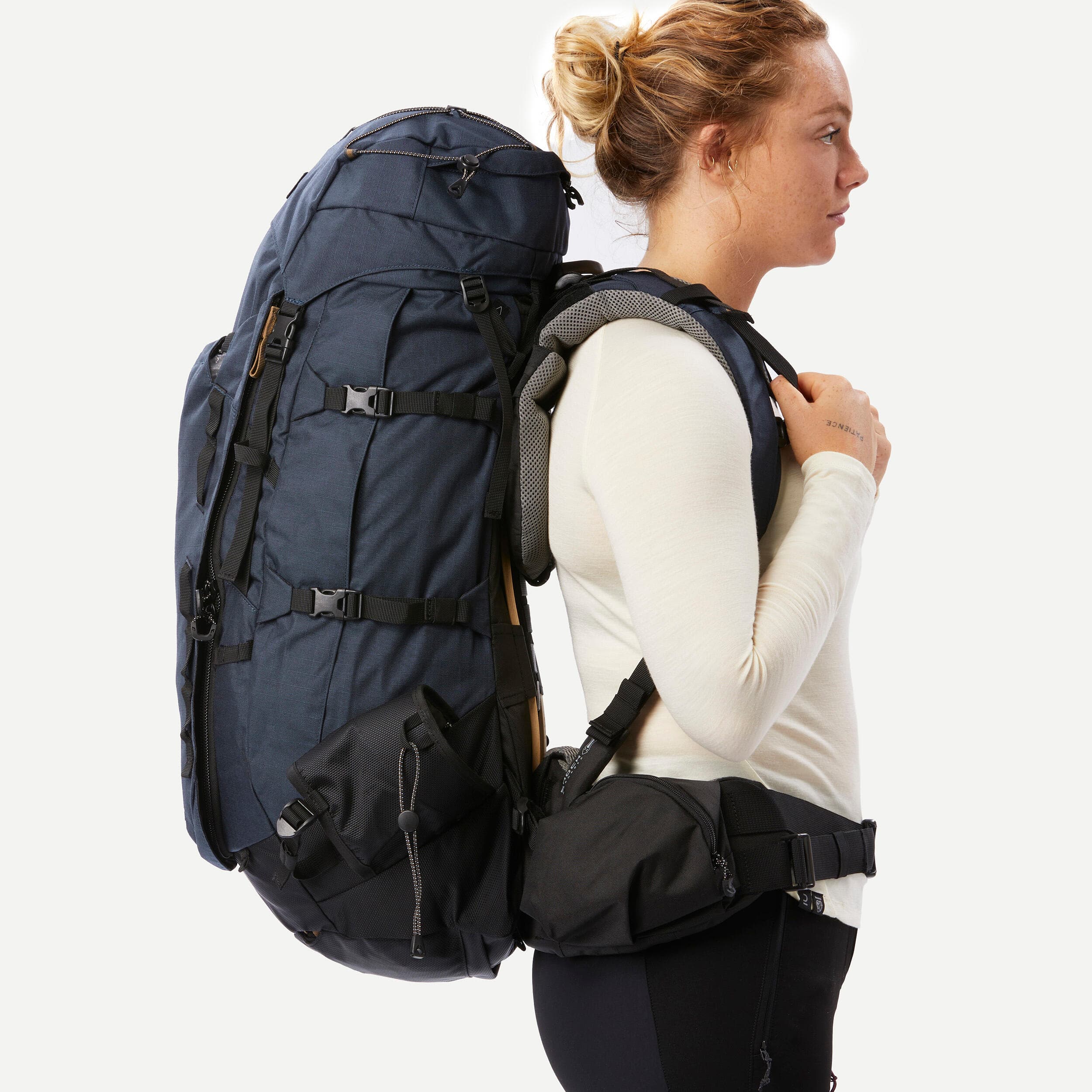 کوله پشتی کوهنوردی زنانه فورکلاز – آبی – 50+10 L – MT900 Symbium — تصویر ۶