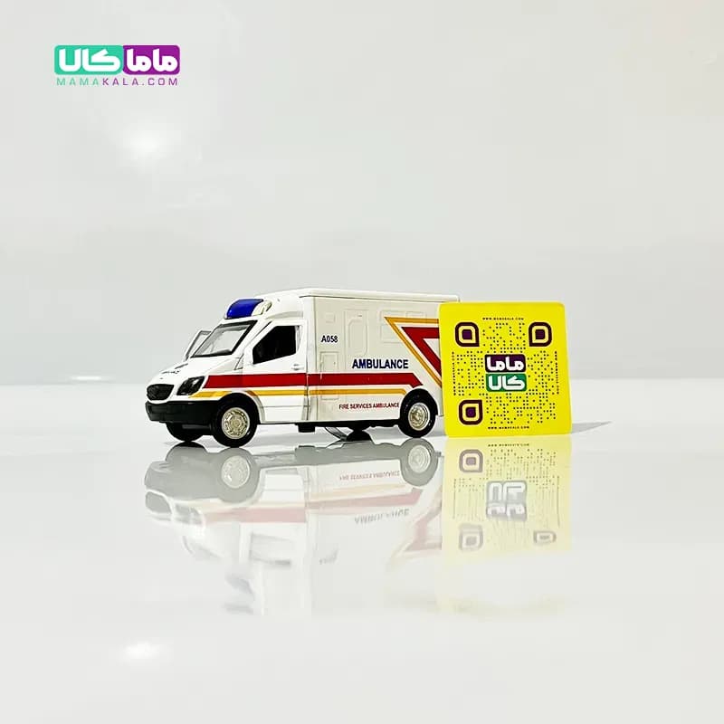 اسباب بازی ماشین آمبولانس با چراغ آژیر 12 سانتیمتر (کد 104)