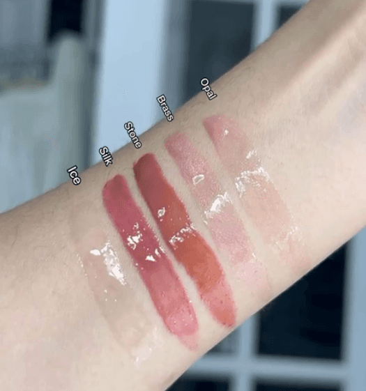 لیپ گلاس میبلین مدل Lifter Gloss — تصویر ۴