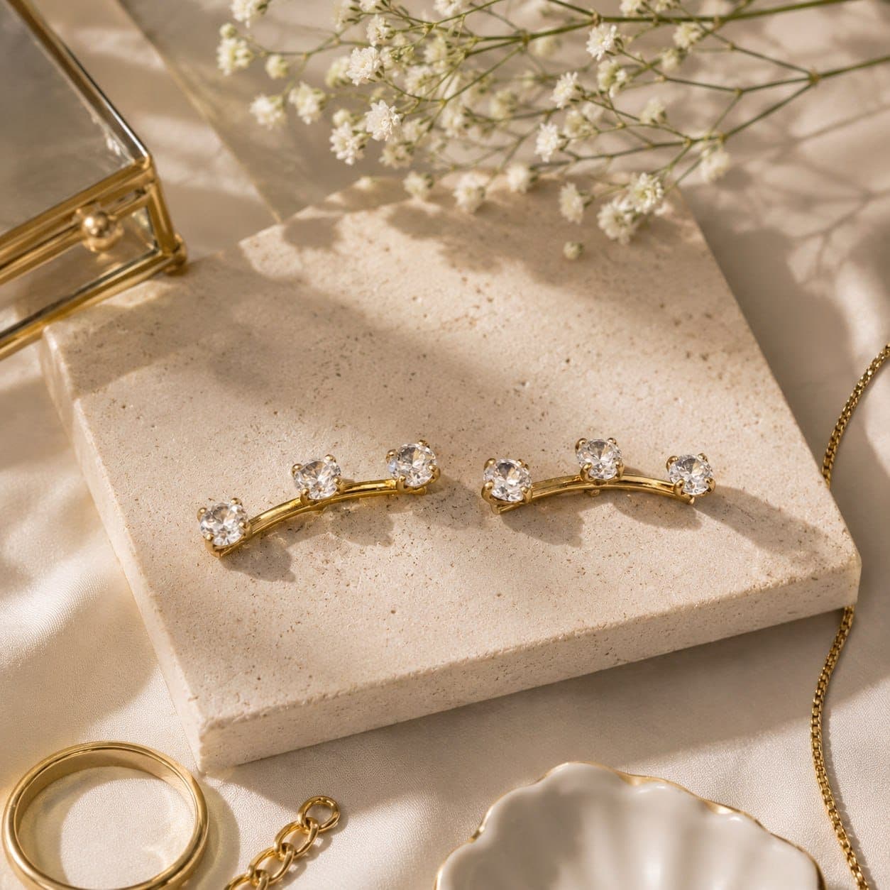 گوشواره نقره آبکاری طلا (gold-plated) نگین زیرکنیا برند اصل آی ام تحت لیسانس آلمان 107037 I AM