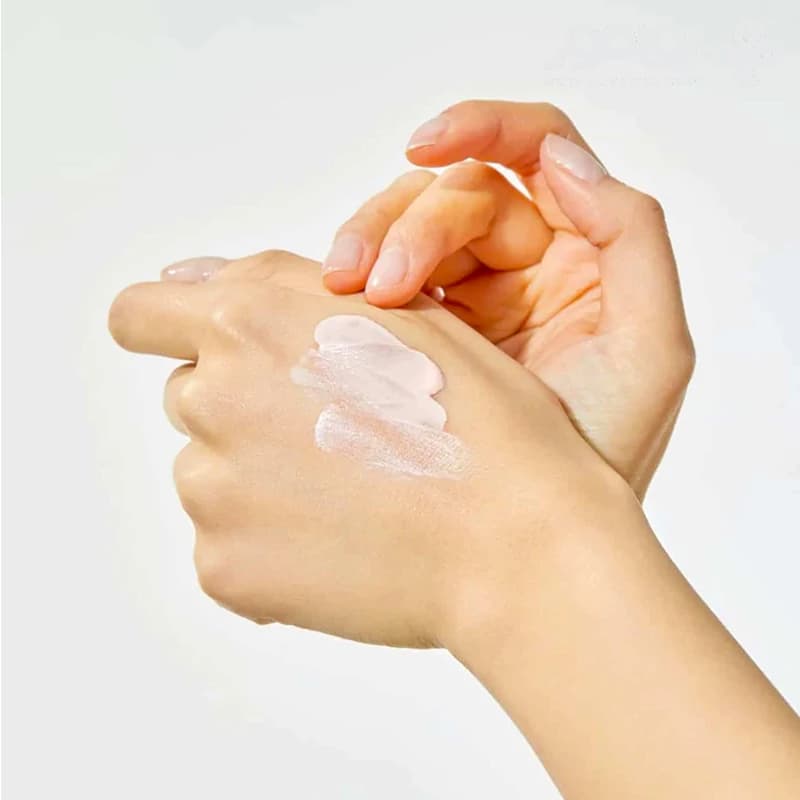 كرم ضد آفتاب روشن كننده Aloe 54.2 Aqua كوزاركس SPF50+ حجم 50 ميل — تصویر ۷