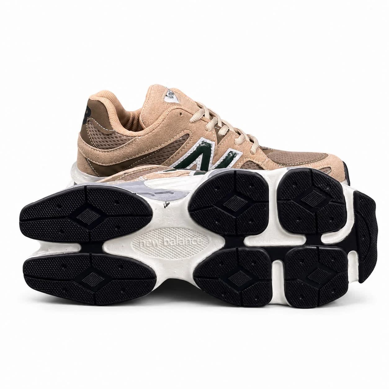 کفش کتانی مردانه مدل نیوبالانس 9060 کرم قهوه ای New Balance 9060 — تصویر ۴