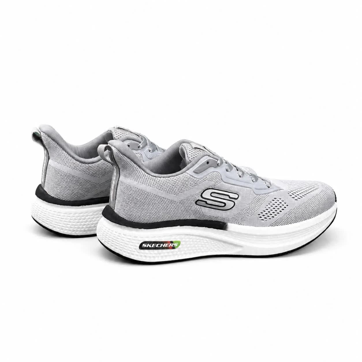 کفش کتانی بزرگ پا اسکیچرز رانینگ زیره بست طوسی SKECHERS — تصویر ۵