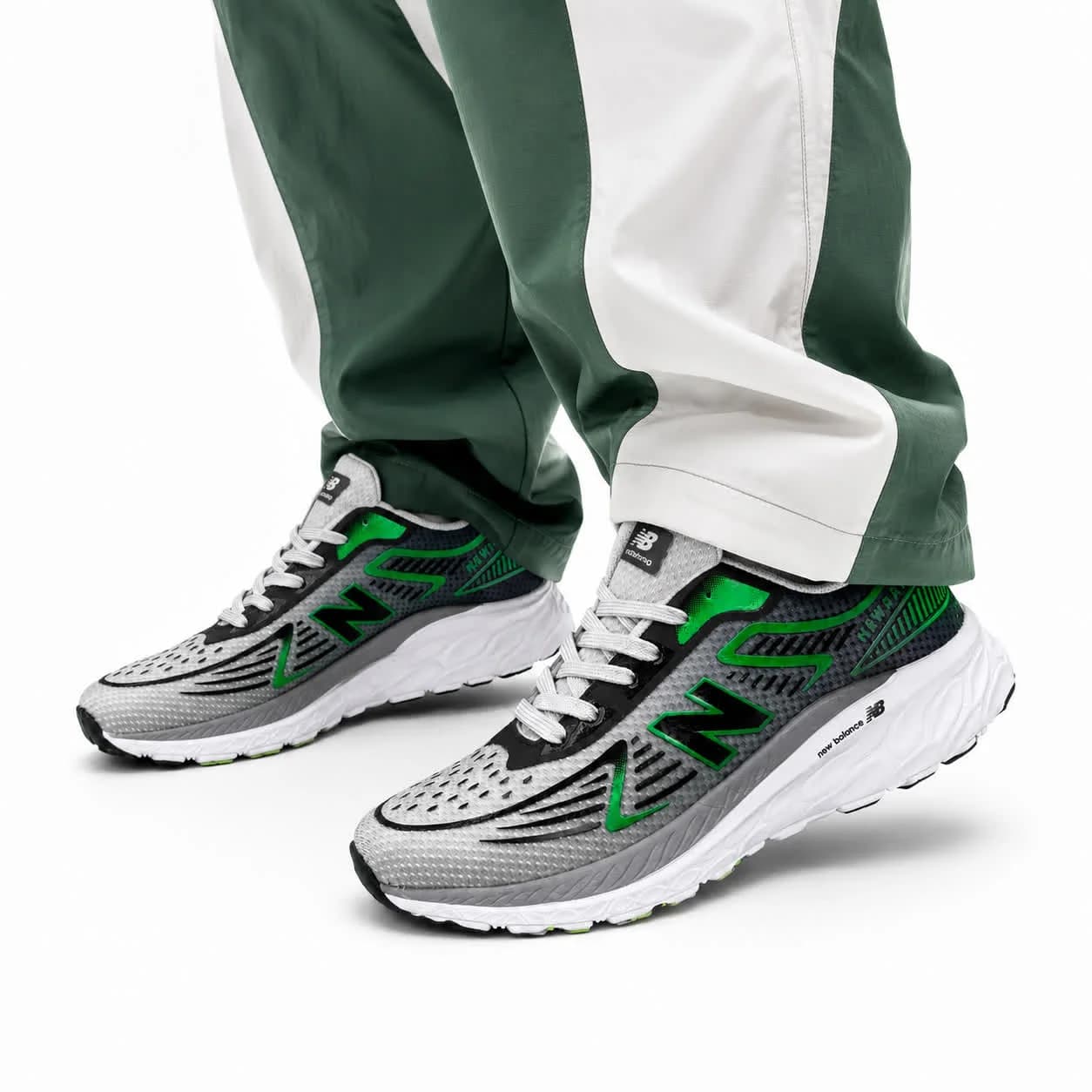 کتونی مردانه مدل نیوبالانس رانینگ طوسی سبز New Balance — تصویر ۲