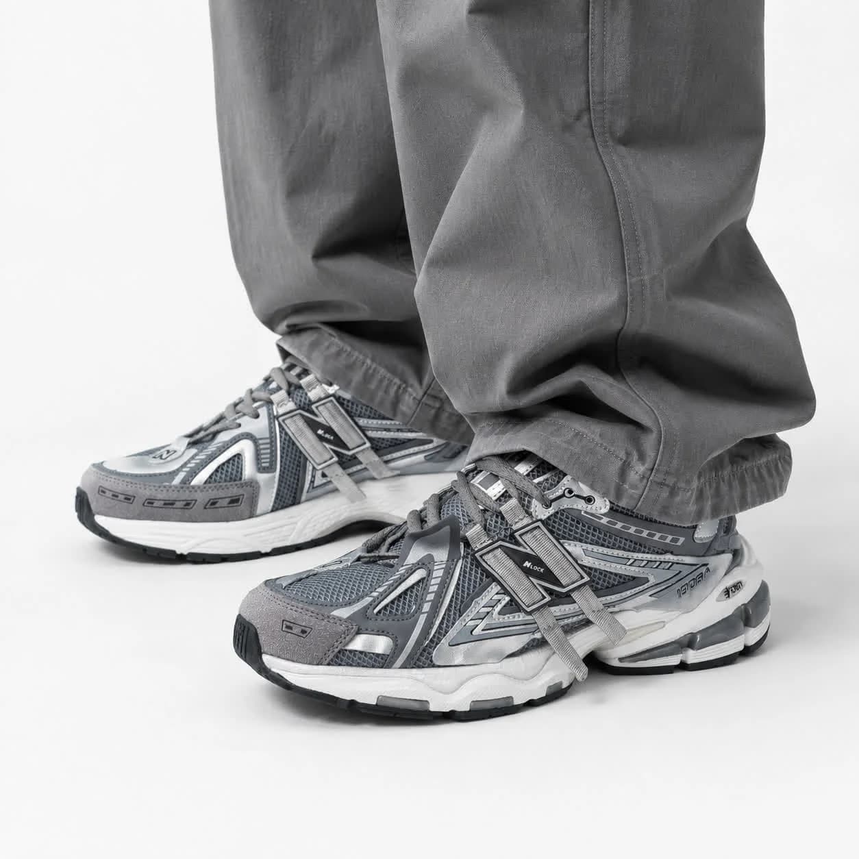 کتونی مردانه نیوبالانس 1906 طوسی سفید New BALANCE 1906A — تصویر ۲