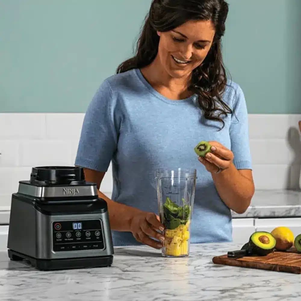 مخلوط کن و غذاساز برند نینجا مدل Ninja 3-in-1 Food Processor with Auto-iQ BN800 – مشکی — تصویر ۶
