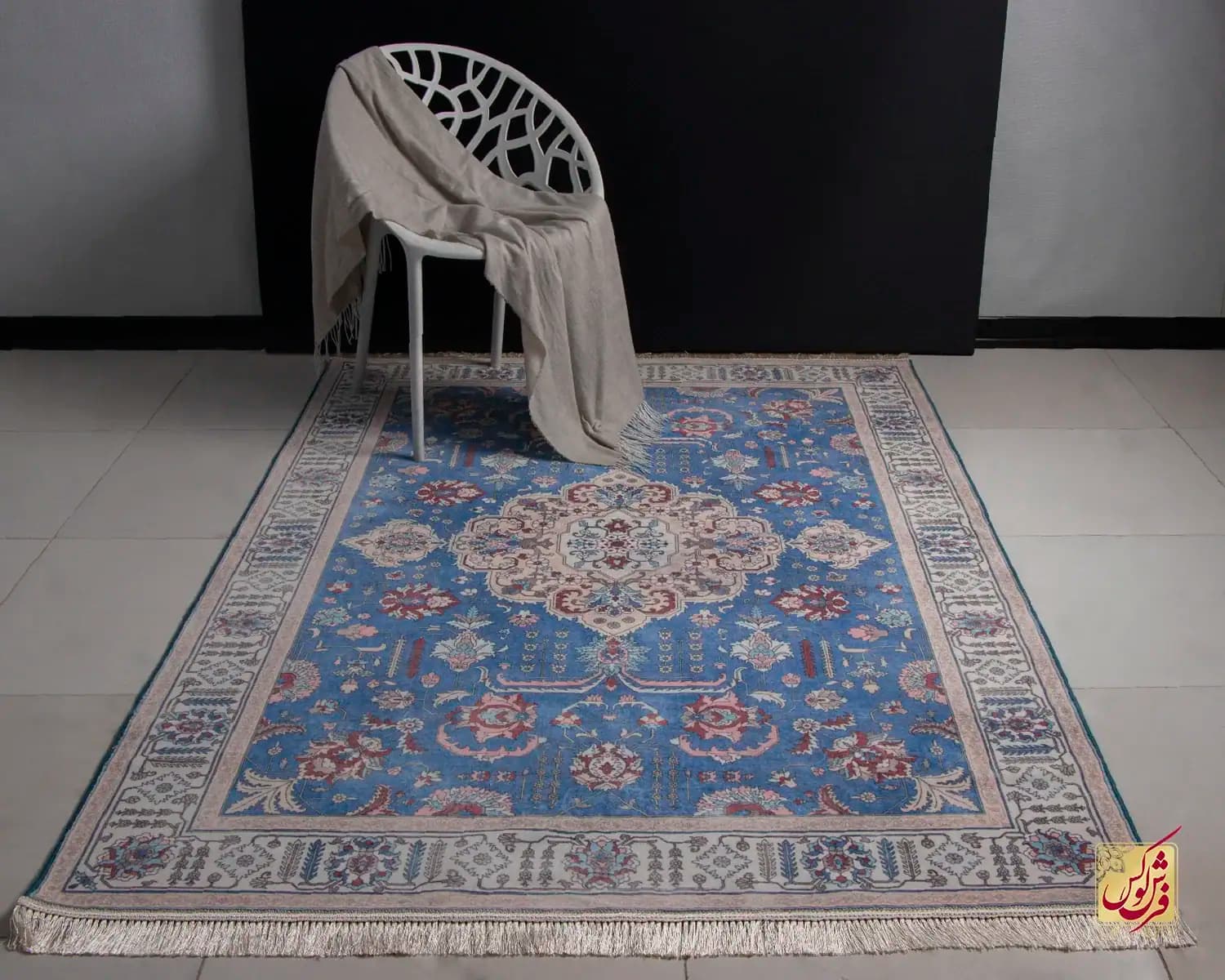 فرش ابریشم ماشینی 743100 آبی کرم