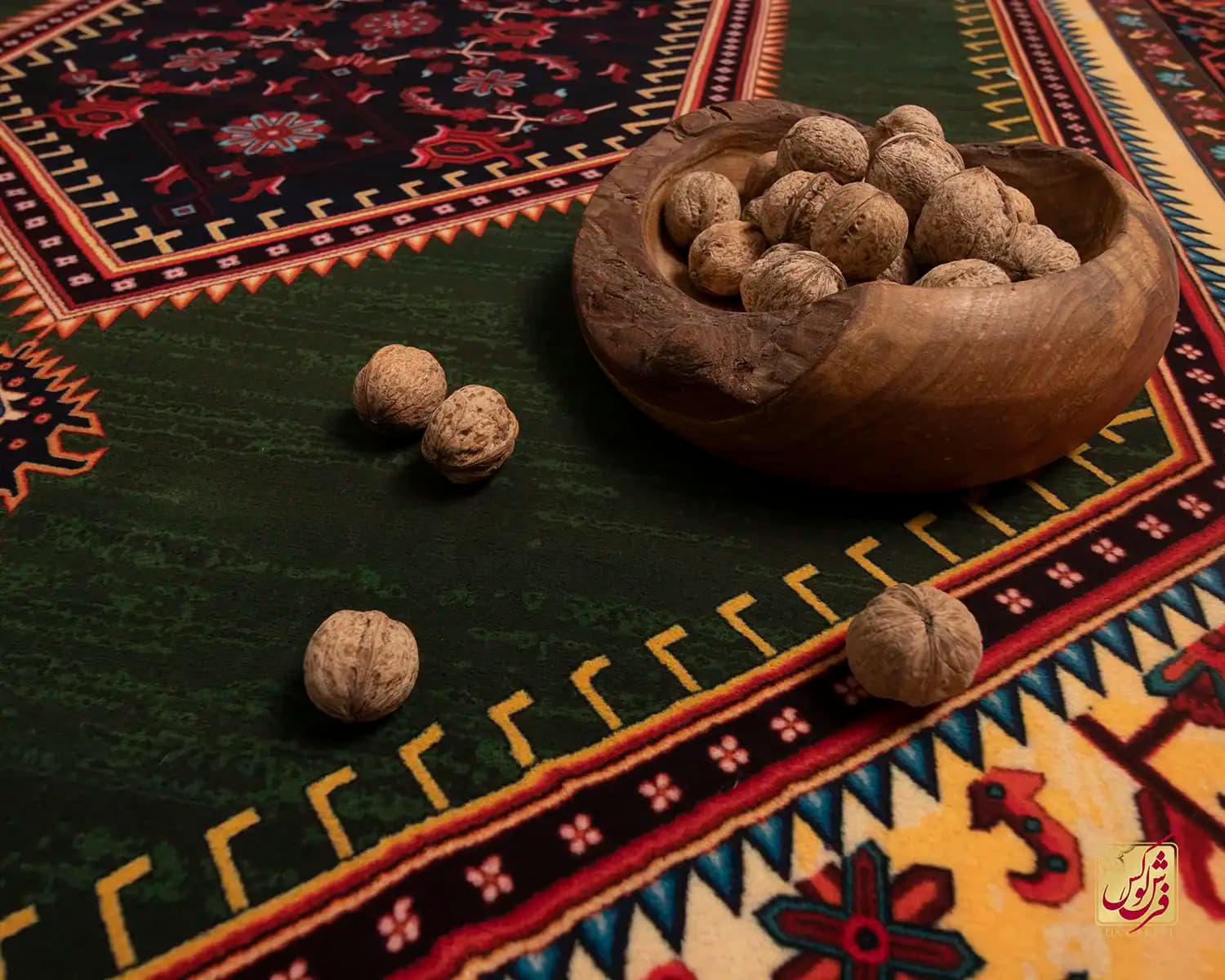 فرش ابریشم ماشینی 210304 سبز مشکی — تصویر ۳