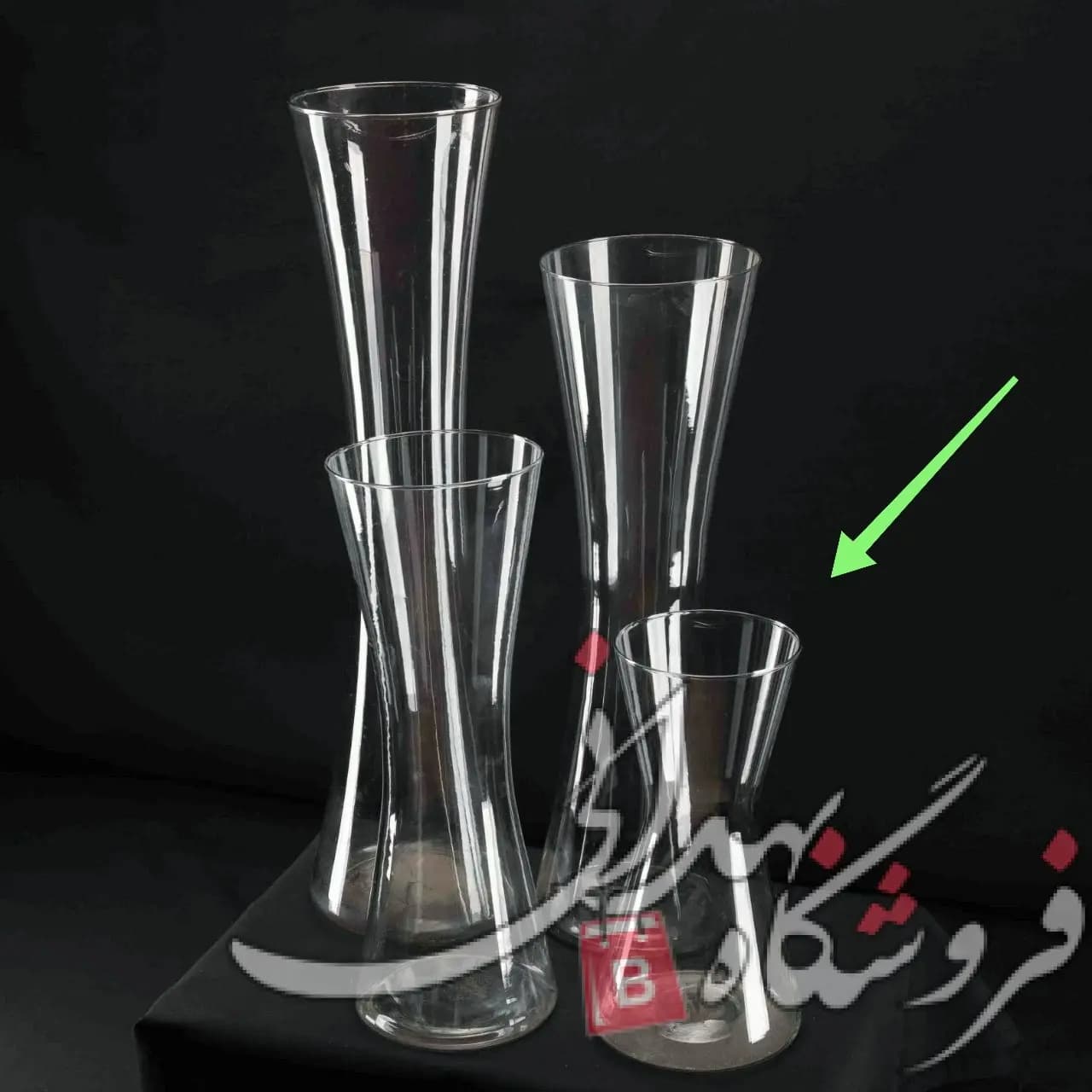 گلدان شیشه ای شیپوری30 سانت
