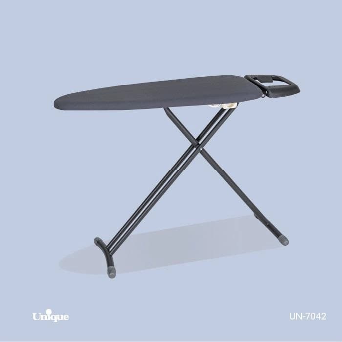 میز اتو ایستاده یونیک Unique پریزدار کد UN-7042
