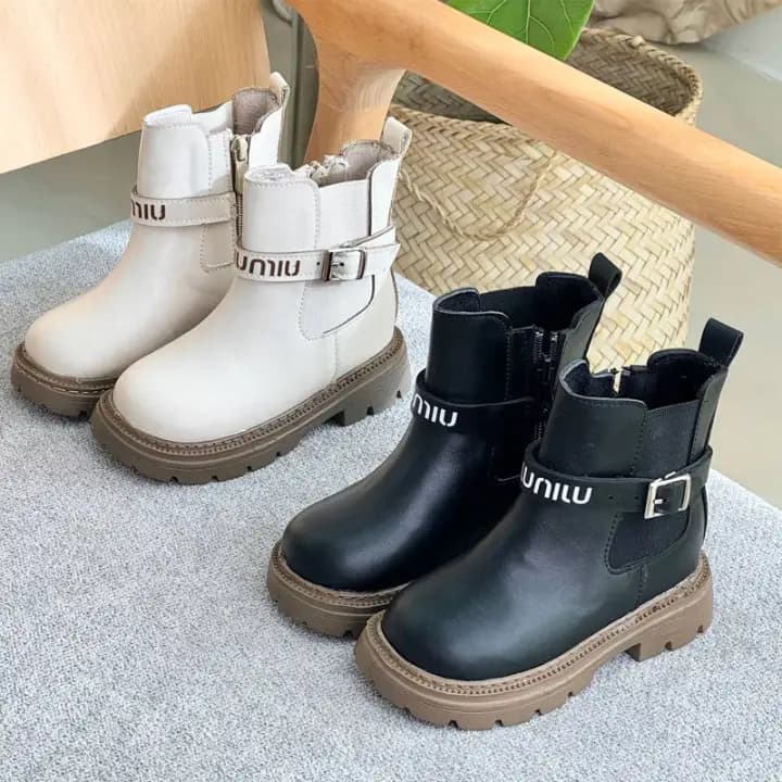بوت اسپرت بچگانه MIU
