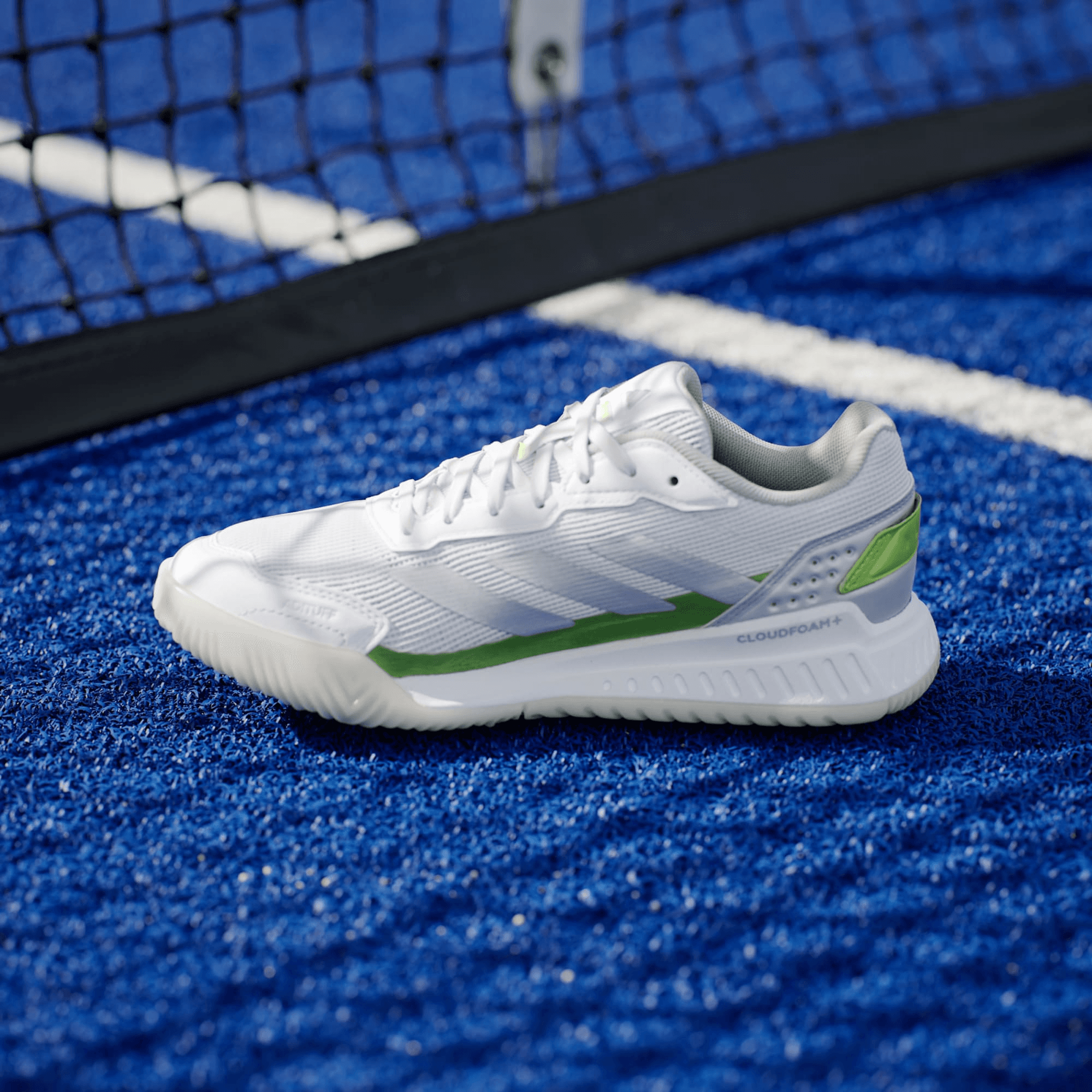 کفش پدل زنانه آدیداس – ADIDAS Courtquick Padel Shoes – سفید/سبز — تصویر ۵