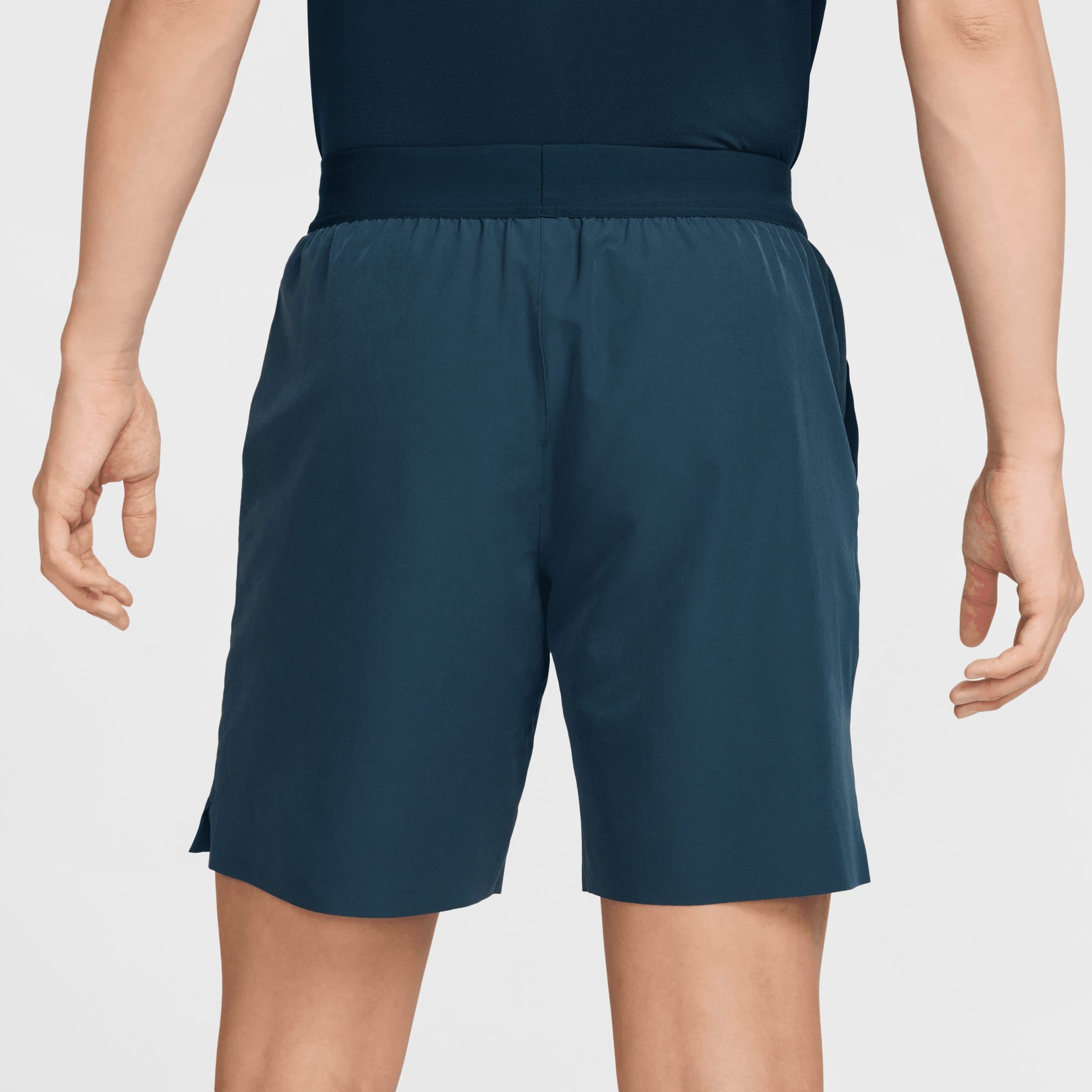 شلوارک تنیس مردانه نایک NikeCourt Advantage Dri-FIT 20 cm – سرمه ای — تصویر ۲