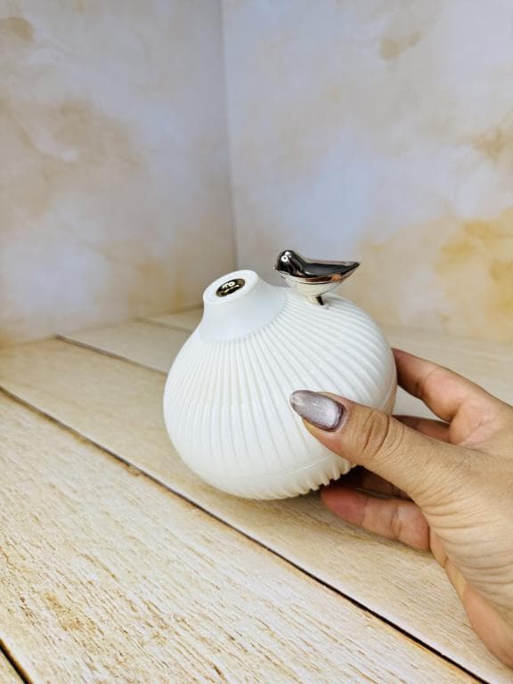 دستگاه بخور سرد 300 میل ONION طرح پرنده طلایی کد 2725 — تصویر ۳