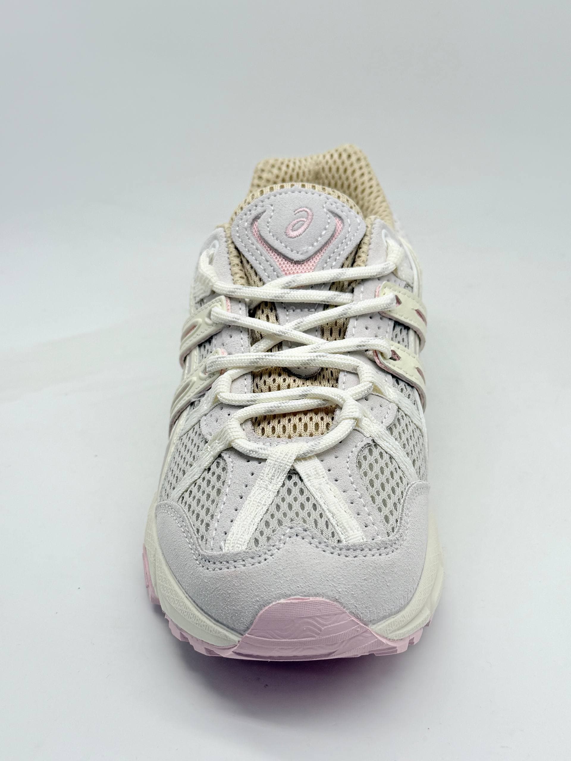 کتانی اسیکس کرم صورتی Asics Cream Pink Sneakers — تصویر ۴