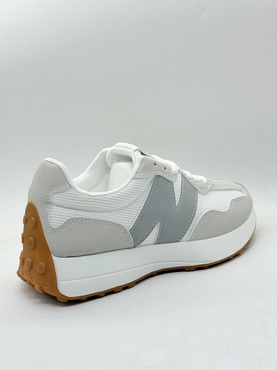 کفش نیوبالانس 327 سفید خاکستری New Balance 327 White gray Shoes — تصویر ۴