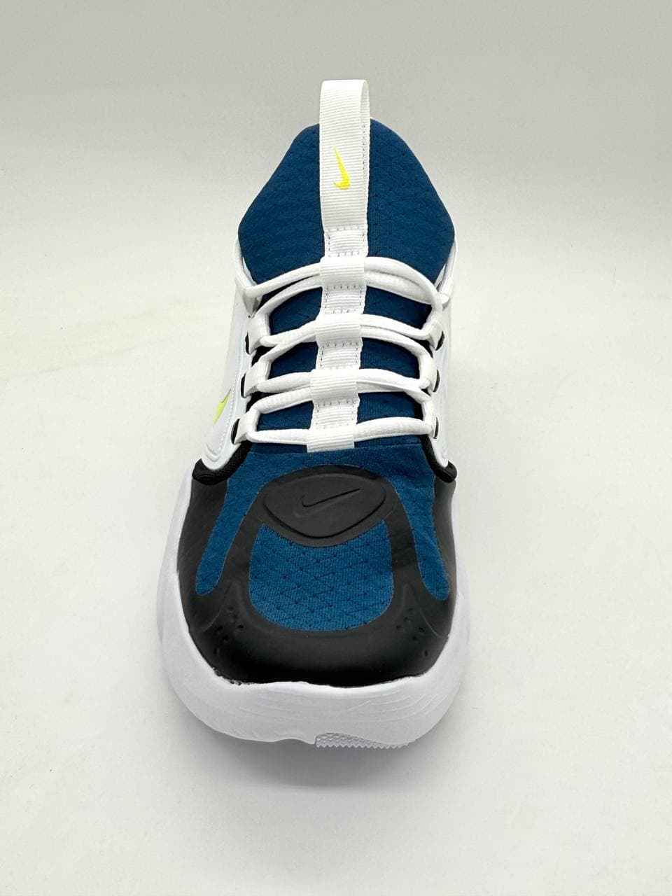 کتونی نایک ایرمکس آلفا ساواچ سفید آبی Nike Air Max Alpha Savage White Blue — تصویر ۳