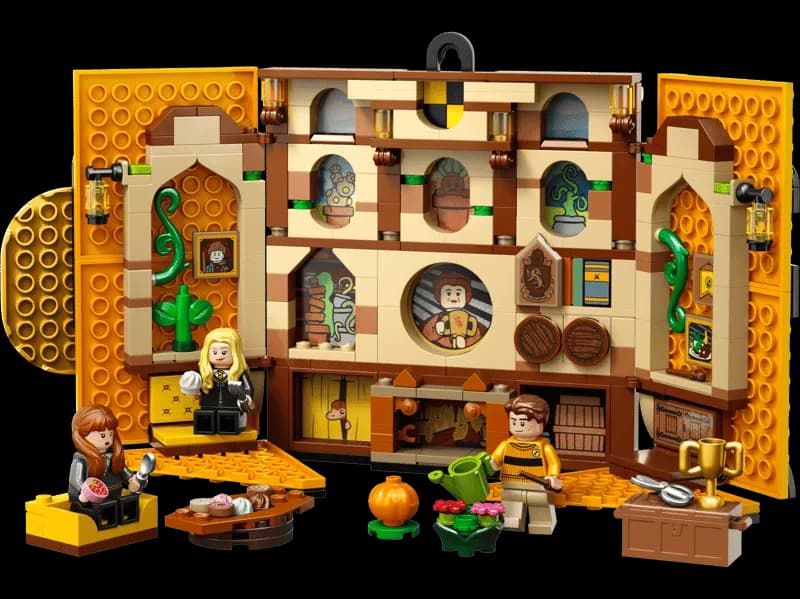 لگو هری پاتر پرچم هافلپاف | LEGO Harry Potter Hufflepuff — تصویر ۲