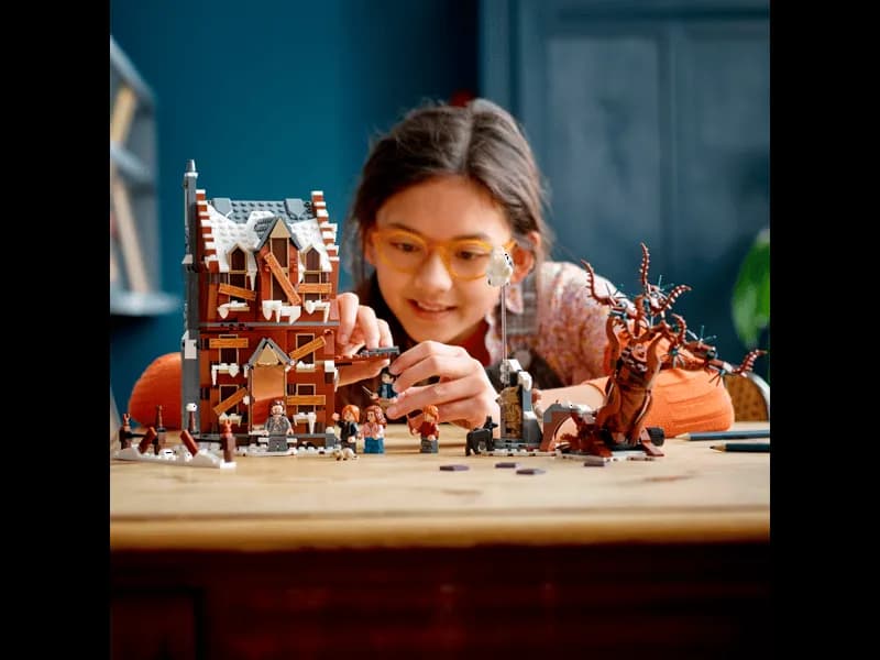 لگو هری پاتر کلبه جیغ زن و درخت کتک زن | LEGO Harry Potter — تصویر ۳